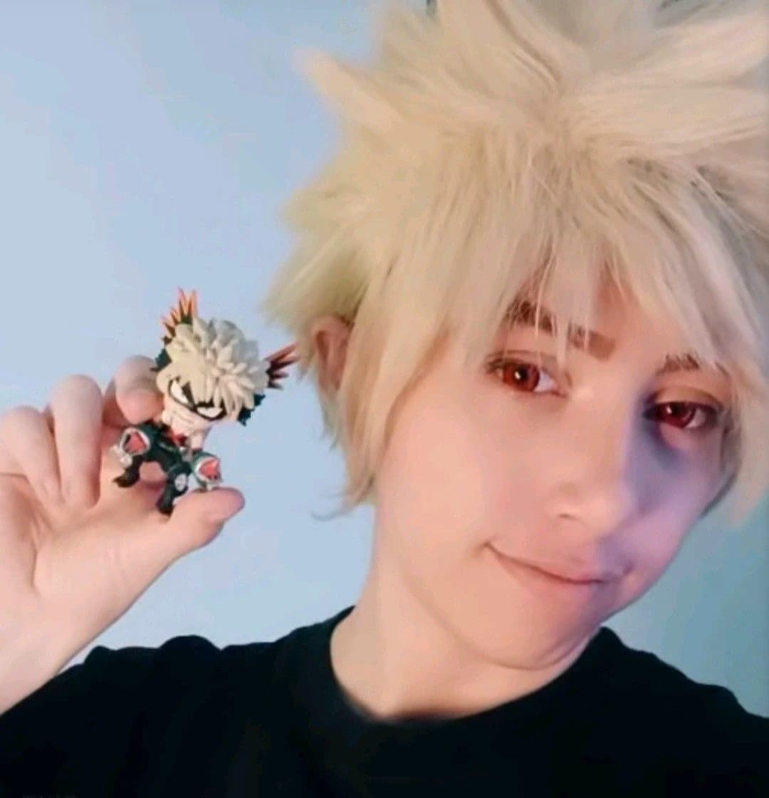 Thumbnail of Tu novio de You Friki cosplay