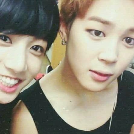 Thumbnail of Jeon jungkook y park jimin ❤️‍🩹
