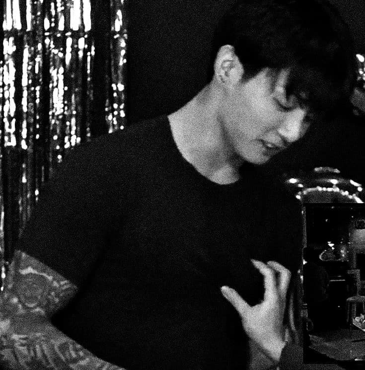 Thumbnail of Jeon Jungkook *Idol is terrifying*
