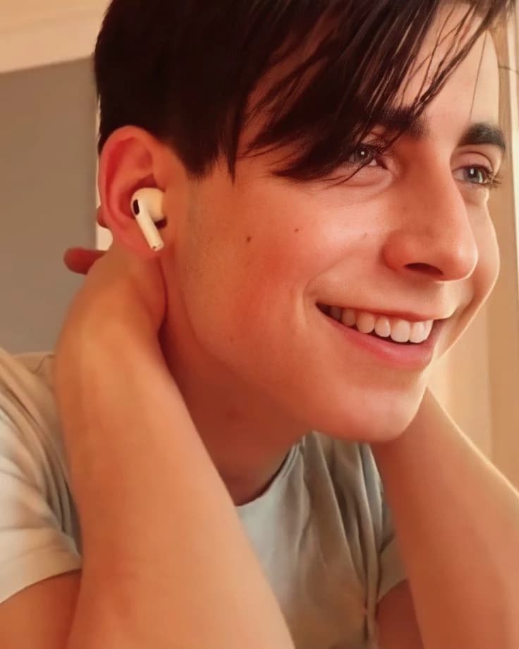 Thumbnail of Эйдан Галлахер