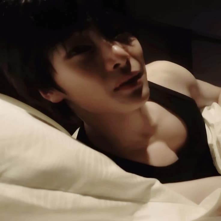 Thumbnail of Jeongin you stalker