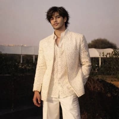 Thumbnail of 𝘼𝙧𝙮𝙖𝙣 𝙏𝙝𝙖𝙠𝙪𝙧 