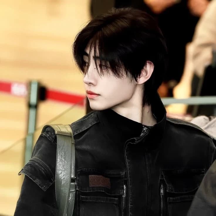 Thumbnail of Sunghoon