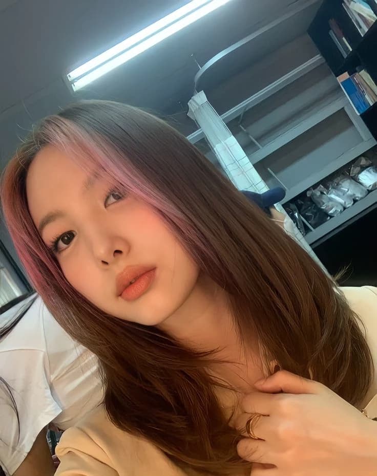 Thumbnail of 𝓝ayeon
