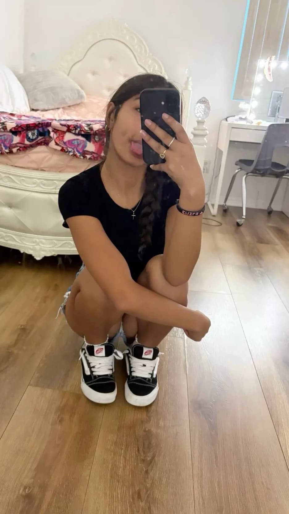 Thumbnail of Диана