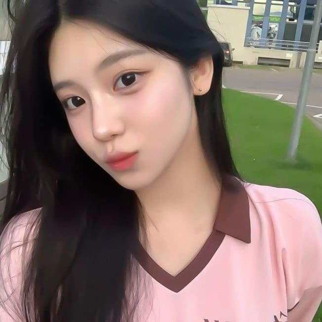 Thumbnail of Hyuna