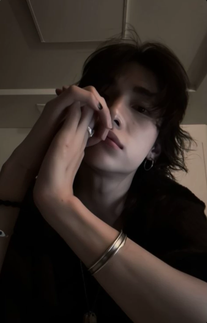 Thumbnail of Хван Хёнджин