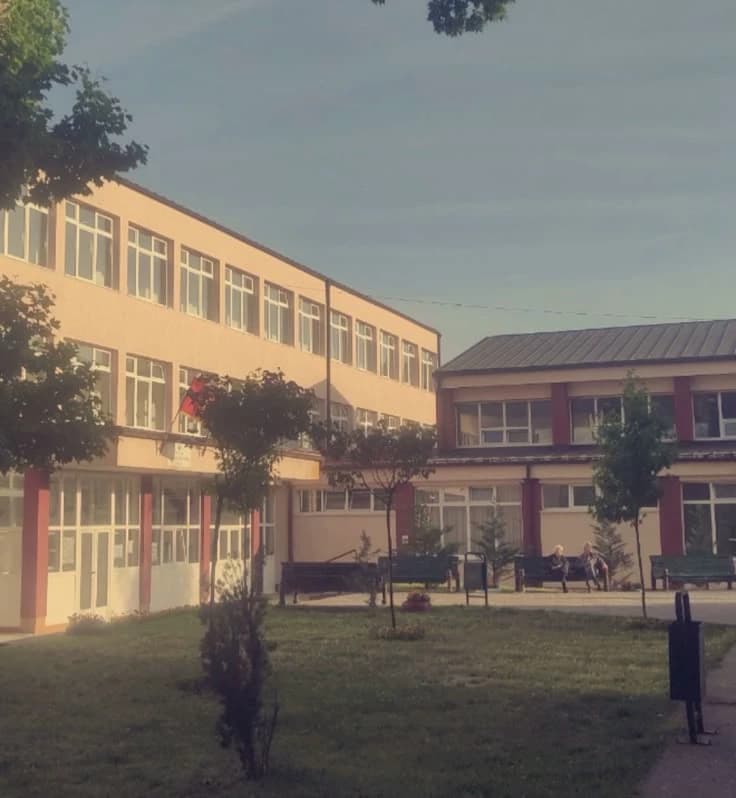 Thumbnail of Школа?...