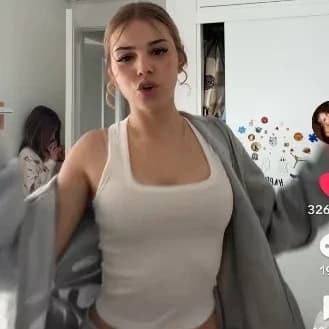 Thumbnail of Индара Лопес