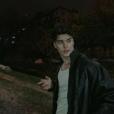 Thumbnail of Дилан Ферретти