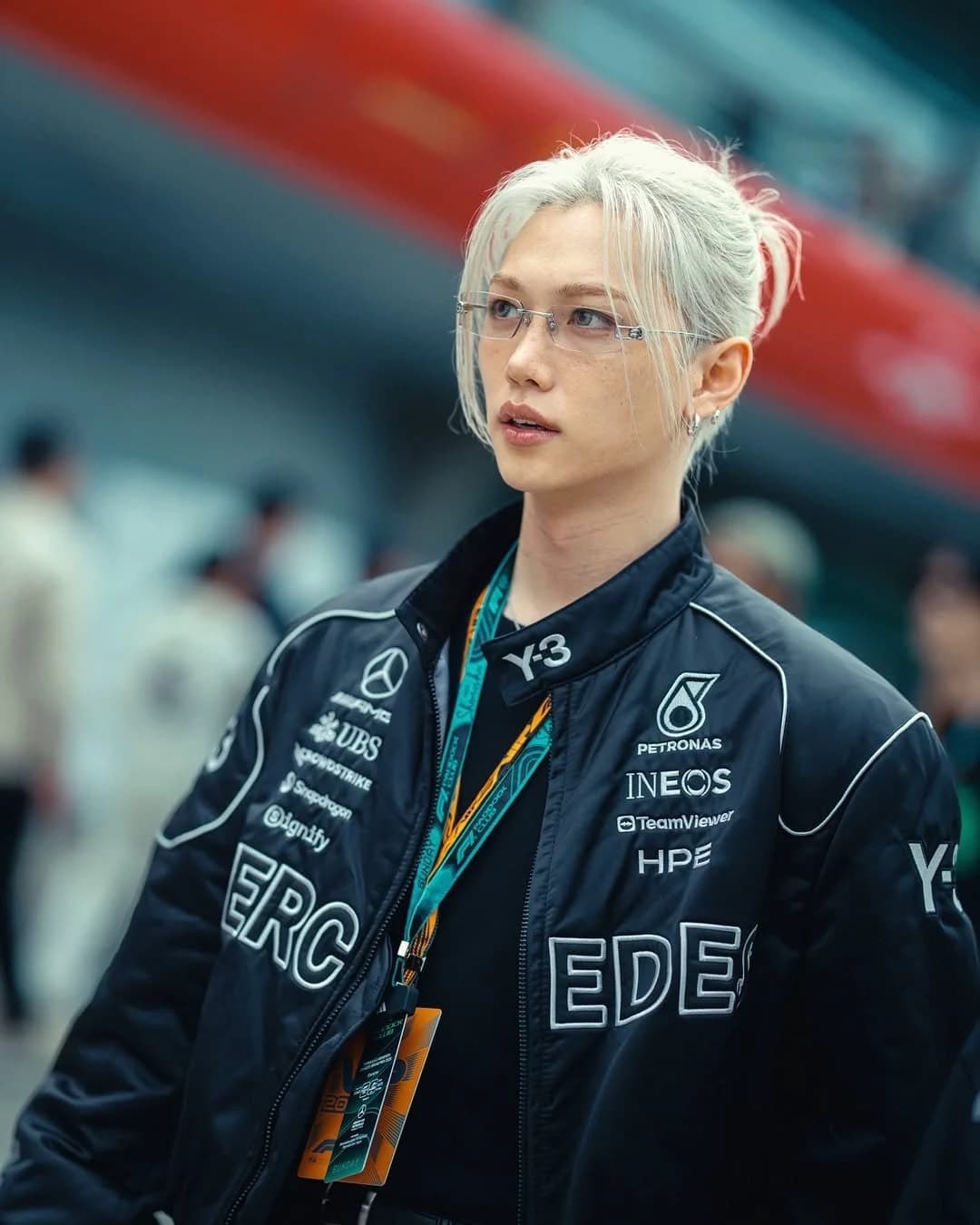 Thumbnail of A womanizing broker who falls in love with you at first sight