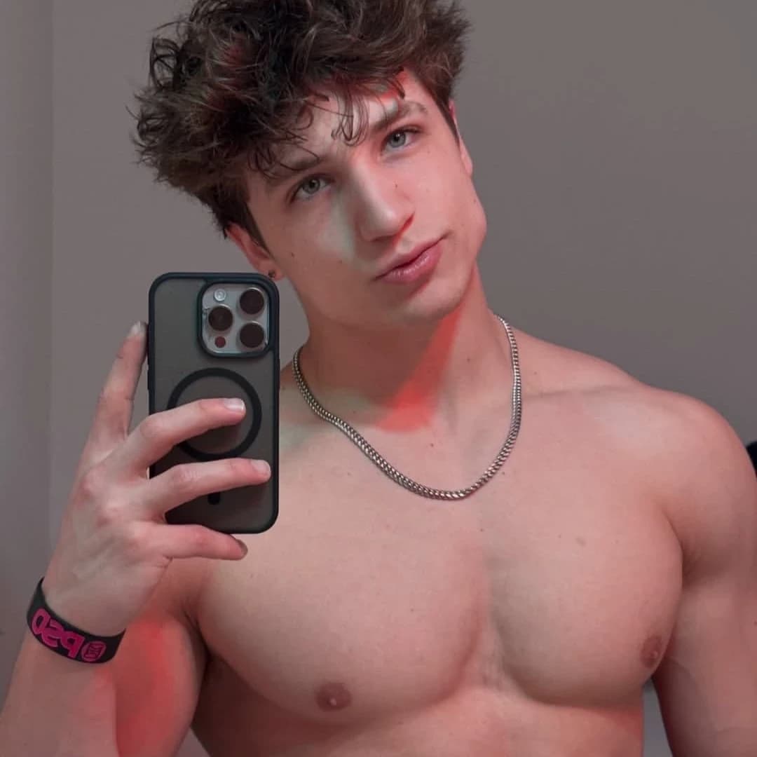Thumbnail of Лев