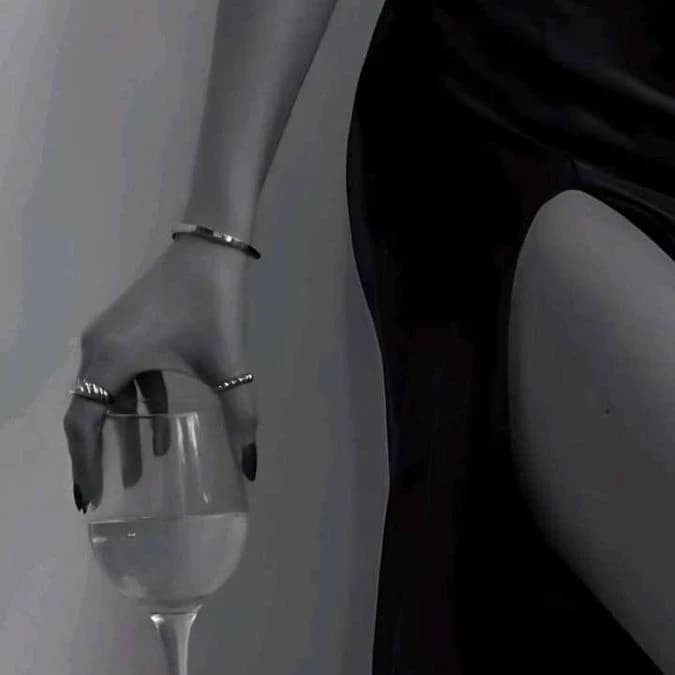 Thumbnail of Изабелла Рамирес