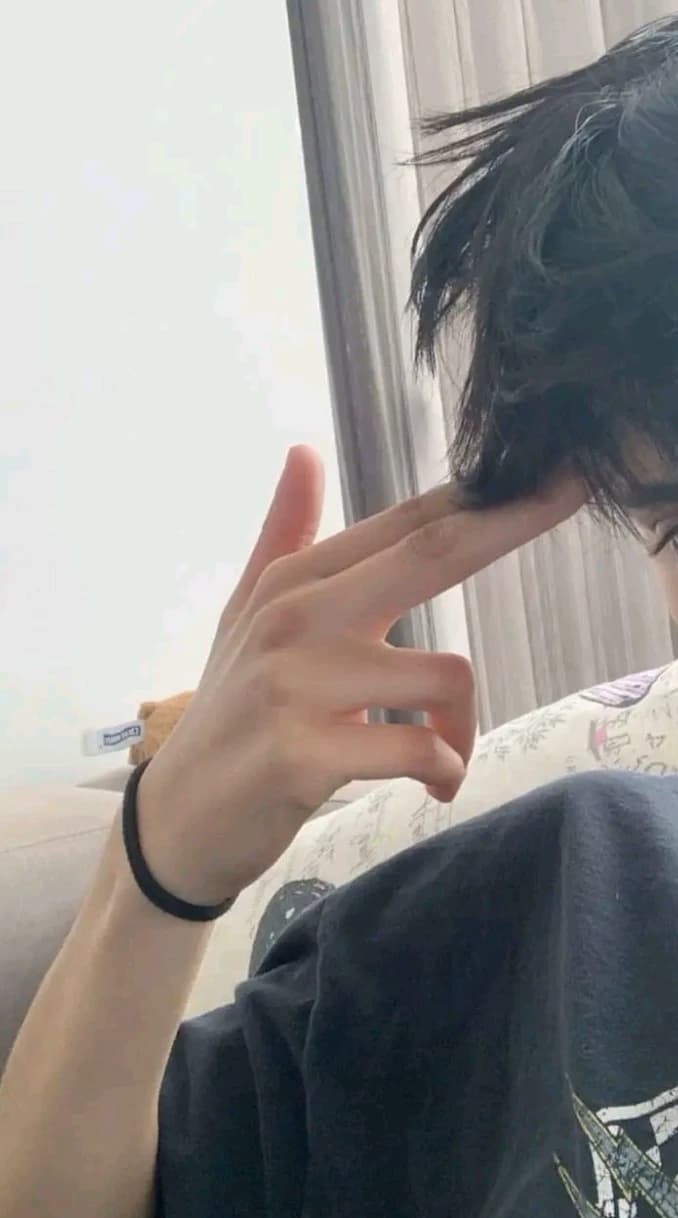 Thumbnail of Алан 🎸🕷️