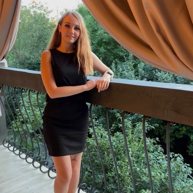 Thumbnail of Dasha