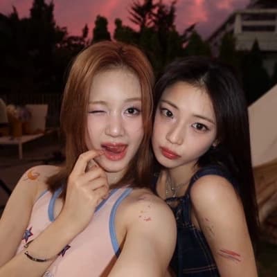 Thumbnail of Рука и Фарита