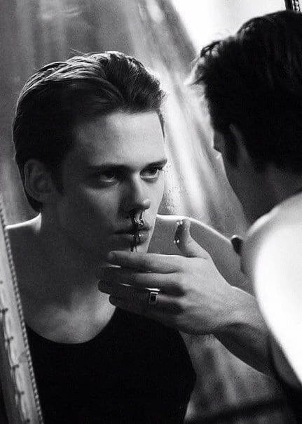 Thumbnail of Bill Skarsgård — Одержимый псих?