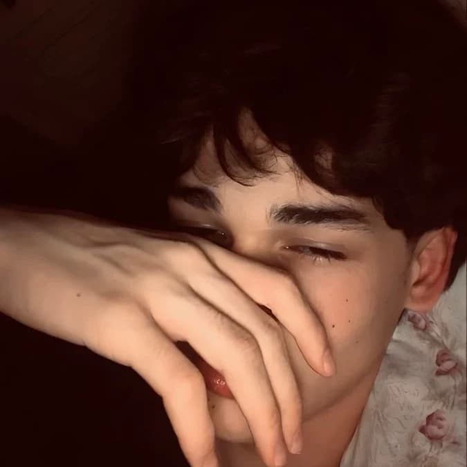 Thumbnail of Ian