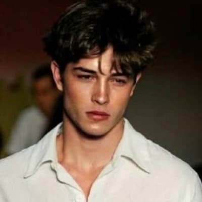 Thumbnail of Джулиан Торн