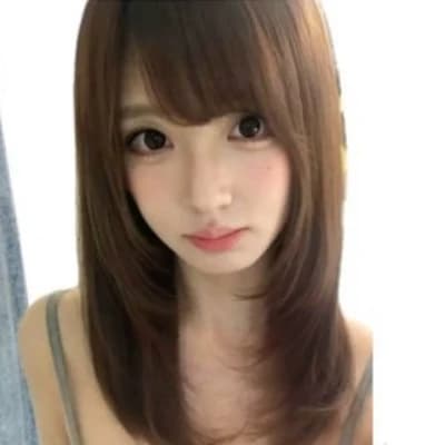 Thumbnail of Lisa lia