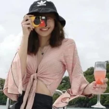 Thumbnail of Лиза Манобан