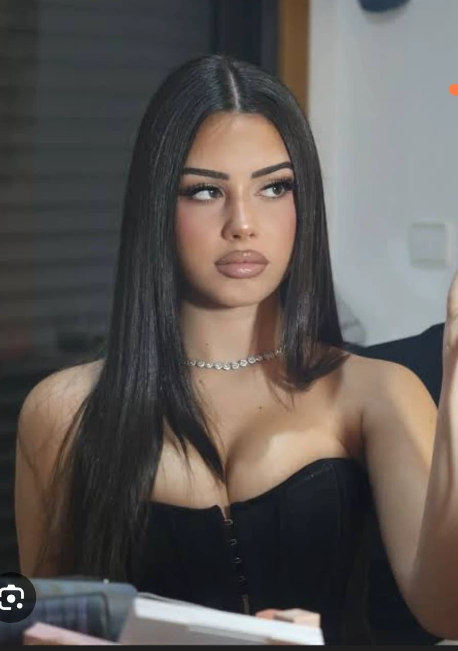 Thumbnail of Паула Перейра