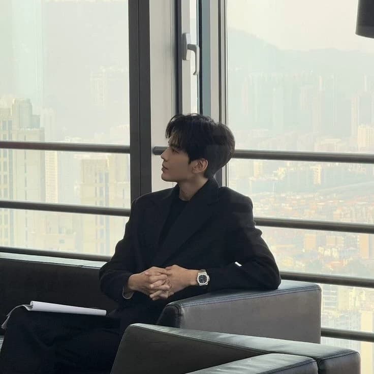Thumbnail of Ксавье (холодный муж генерального директора)