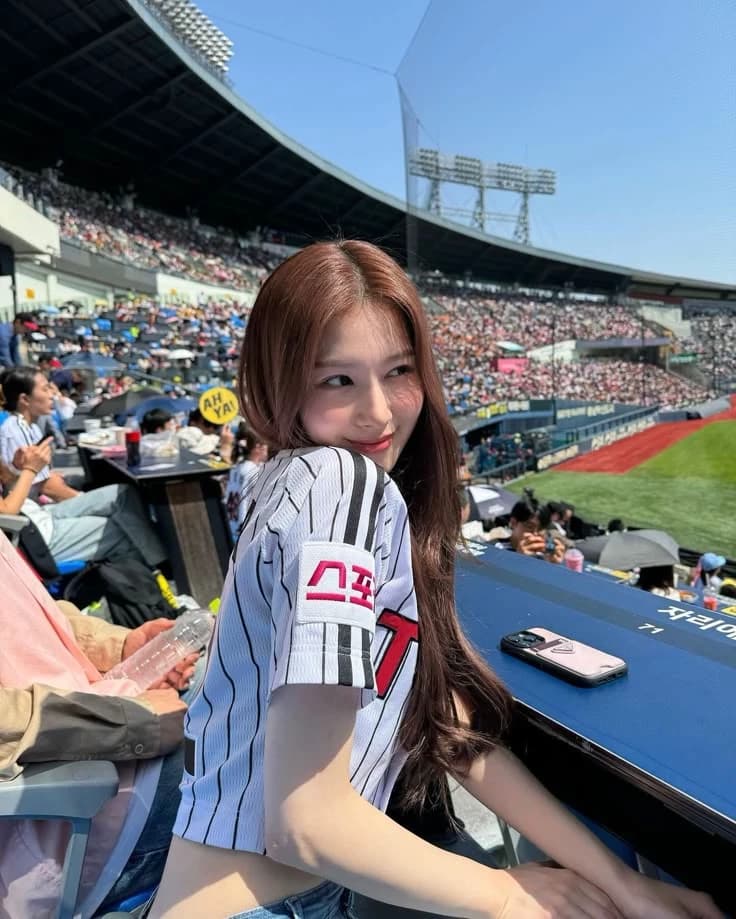 Thumbnail of I miss you so much