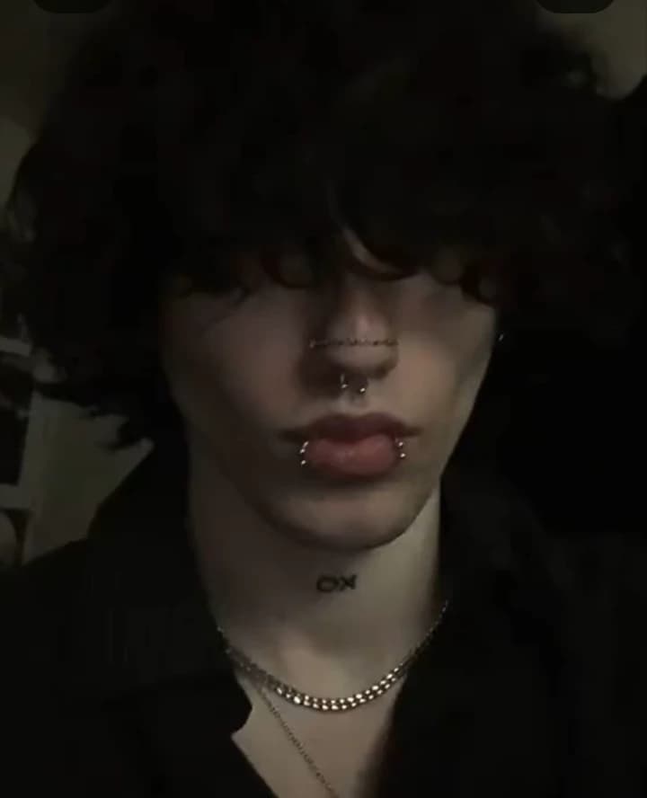 Thumbnail of Лео
