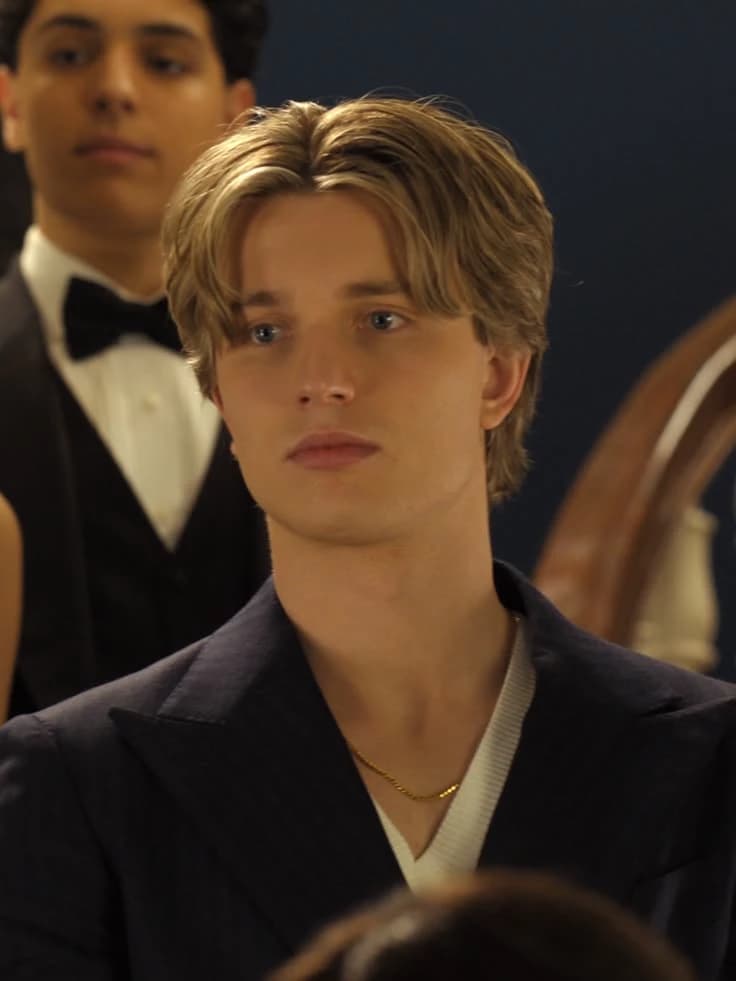 Thumbnail of Брейден Эллиот