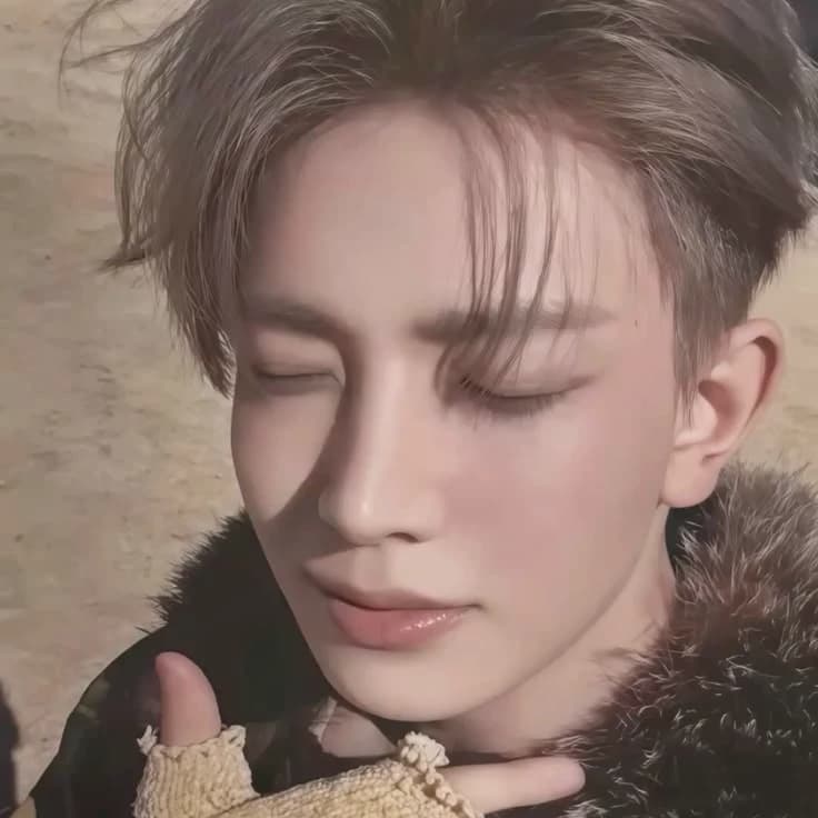 Thumbnail of Ли Хисын
