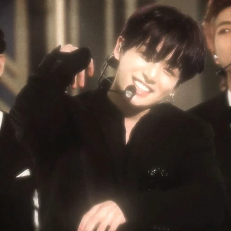 Thumbnail of Jeon jungkook the idol husband 