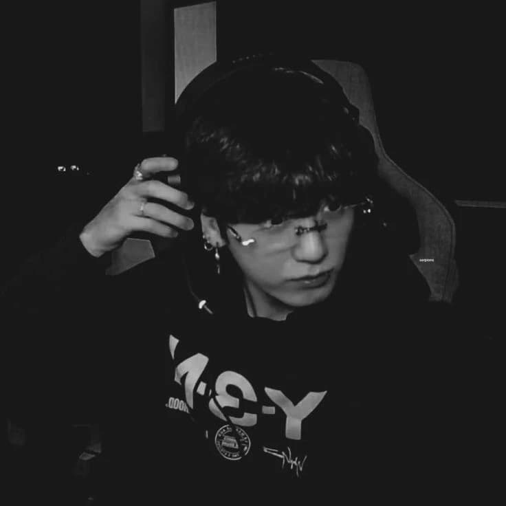 Thumbnail of Чонгук