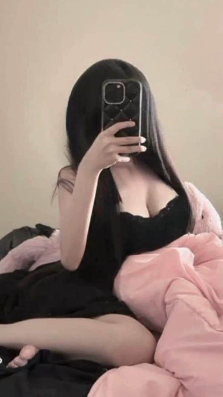Thumbnail of Celine