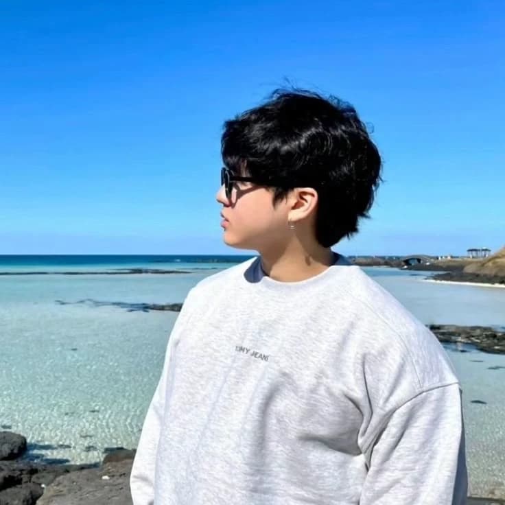 Thumbnail of Changbin (brothers best friend)