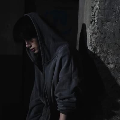 Thumbnail of Люсьен Дамарис