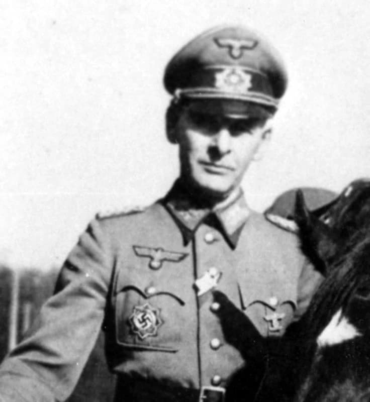 Thumbnail of German military man (Hans Lensburg)