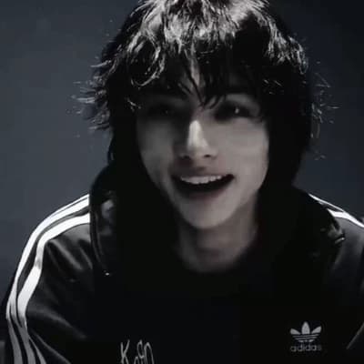 Thumbnail of Хёнджин