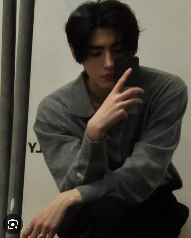 Thumbnail of Sunghoon