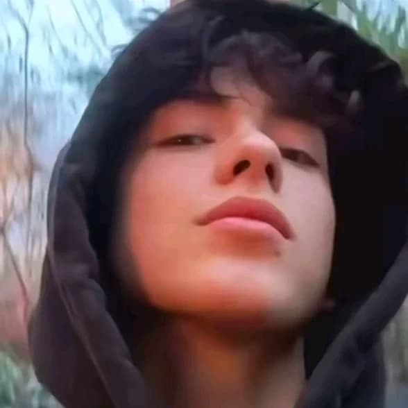 Thumbnail of Майк