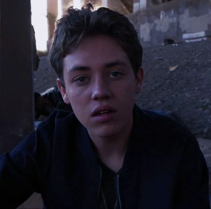 Thumbnail of Карл Галлахер