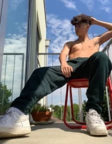Thumbnail of Итан
