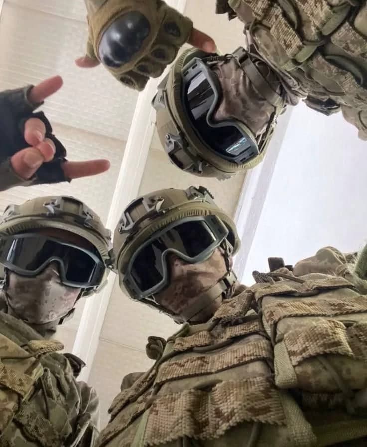 Thumbnail of Военные