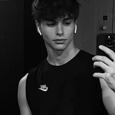 Thumbnail of Марк Сайрус