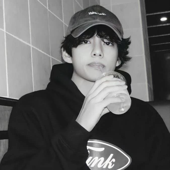 Thumbnail of Ким Тэхён