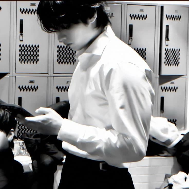 Thumbnail of Lee Minho (Priest, minsung, gay, nsfw) Chai