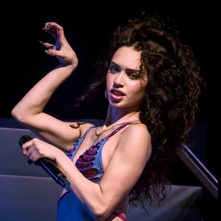 Thumbnail of Даниэла Аванзини