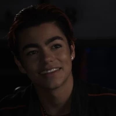 Thumbnail of Víctor