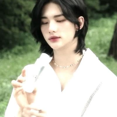 Thumbnail of Хёнджин