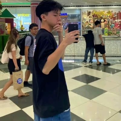 Thumbnail of Crush